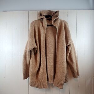 Banana Republic Beige Knit Sweater